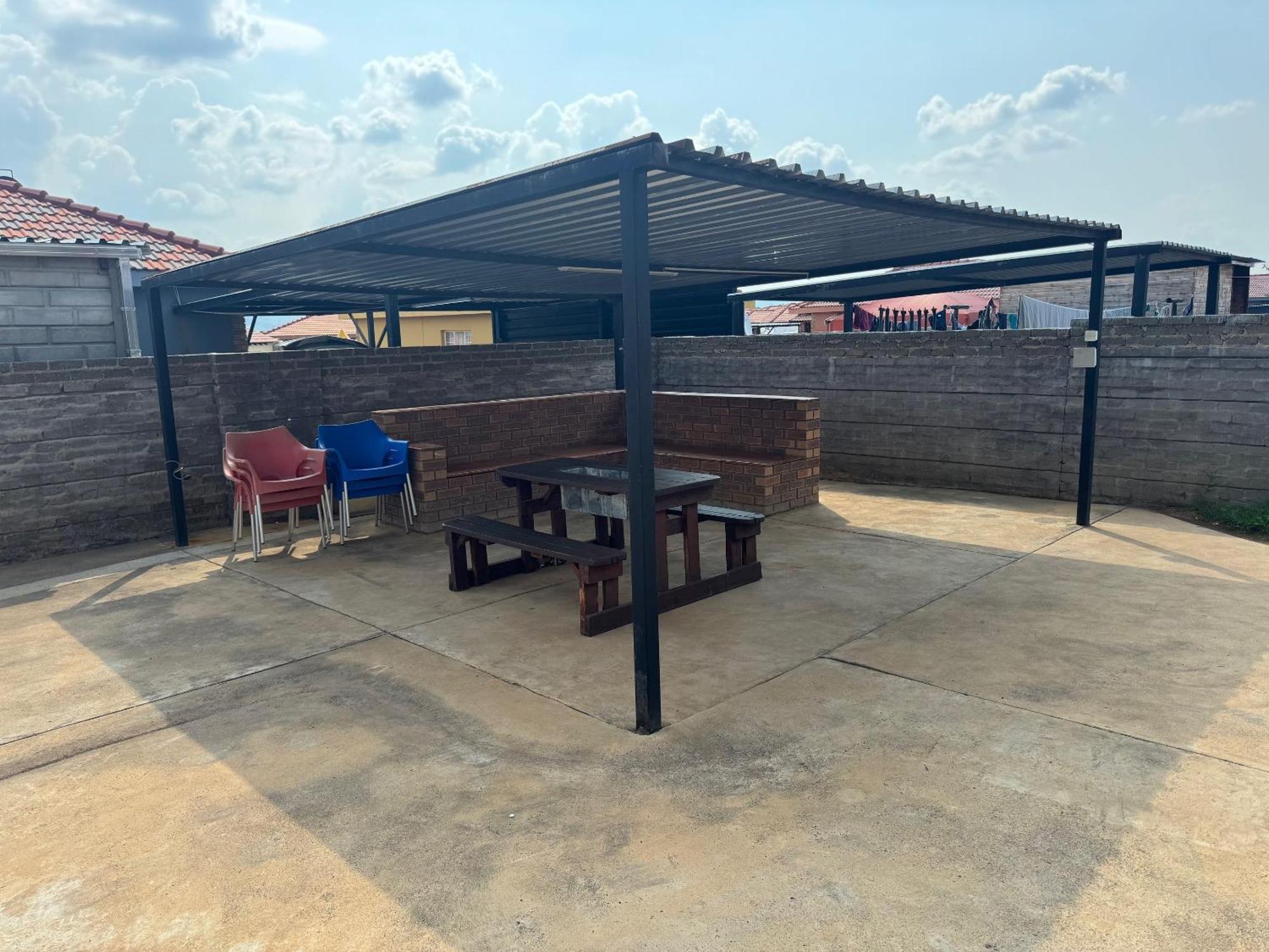 Rhino House With 3 Bedrooms Next To Pilanesberg And Sun City Mogwase Exterior foto